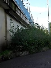 15 pictures - Pretty European squatting to piss outside