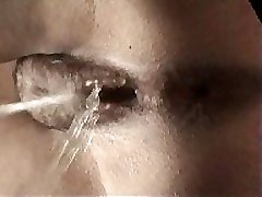 6 movies - Observer captures women relieving themselves in a beachside restroom Part 1